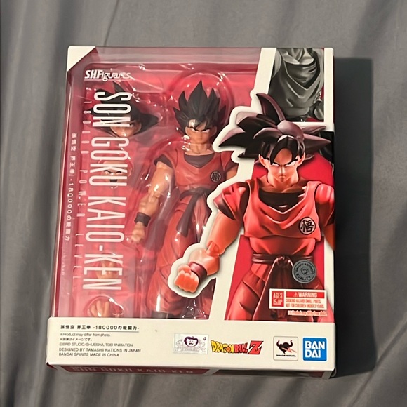SH FIGUARTS SON GOKU KAIO-KEN 180000 POWER LEVEL - Picture 1 of 6